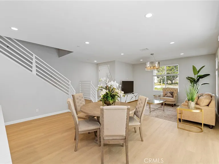 136 Modjeska — Photo 11