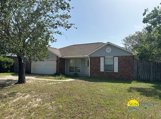2102 Frontera St, Navarre, FL 32566