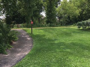 959 Springdale St, Mount Horeb, WI 53572