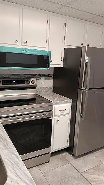 2 bed, 1.0 bath, 874 sqft, $1,600 — Photo 3