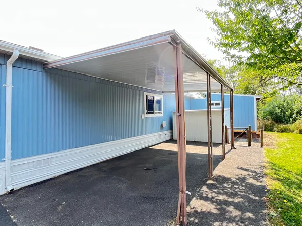 1210 SE 48th Pl Unit 4, Lincoln City, OR 97367