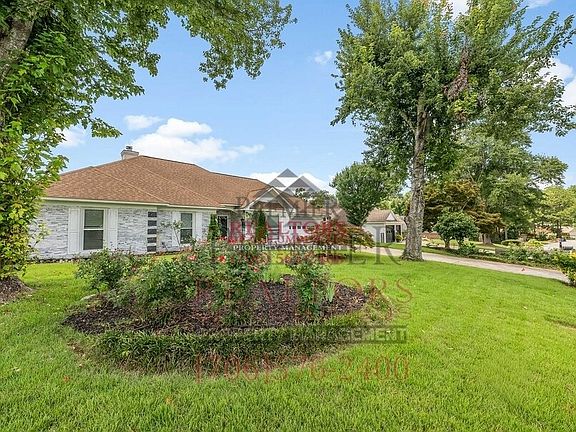 3rd image of 5924 Big Oak Dr
