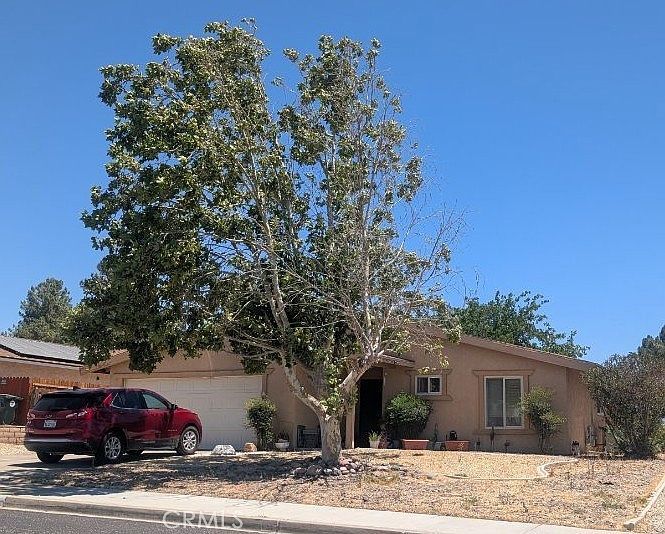 13887 Oakmont Dr — Green Tree Golf Course