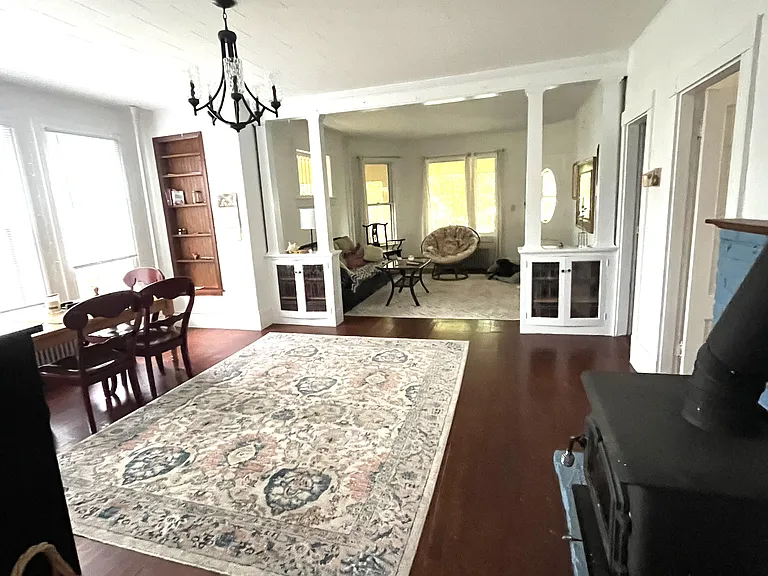 380 Main St #1 — Photo 3