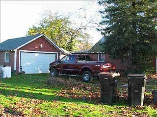 2nd image of 166 State Highway 99