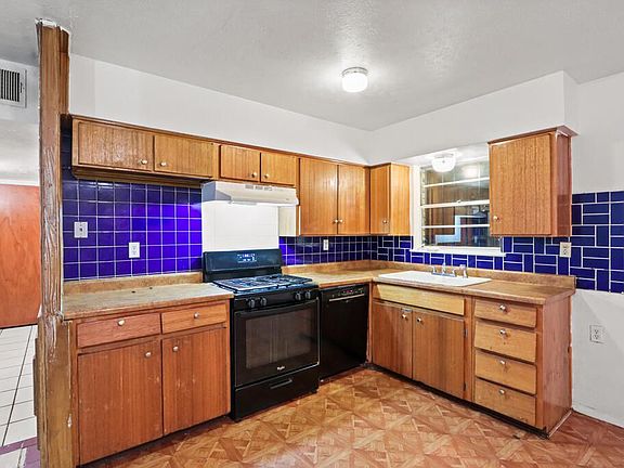 5th image of 5530 Fairbanks Dr