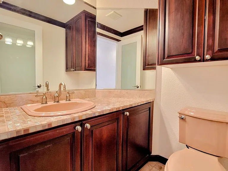 1206 Sierra Village Way — Photo 17