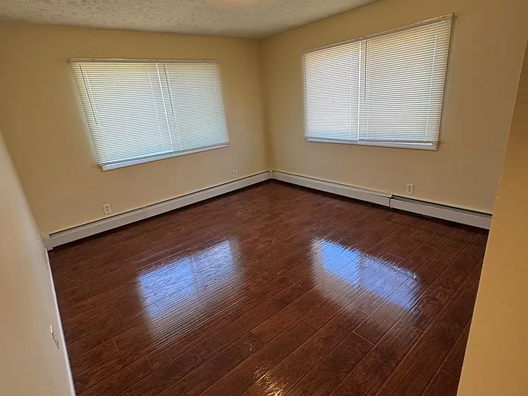 3120 Meriday Ln — Photo 5