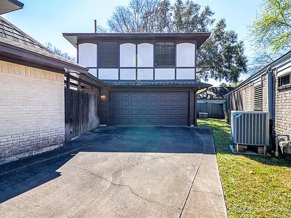4th image of 3807 Glenmeade Dr