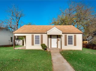 1121 Maryell St, Terrell, TX 75160