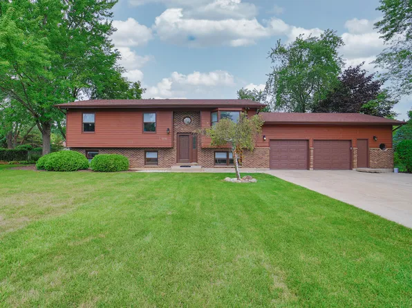 13080 W 28th St, Zion, IL 60099