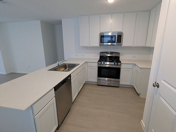 2nd image of 15111 Mudstone Pl