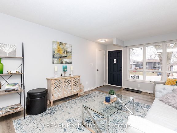 3rd image of 116 Hillview Rd