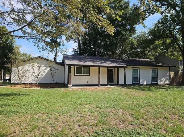 16 Night Hawk Pl, Spring, TX 77380