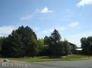 1700 Knollwood Dr, Gillette, WY 82718