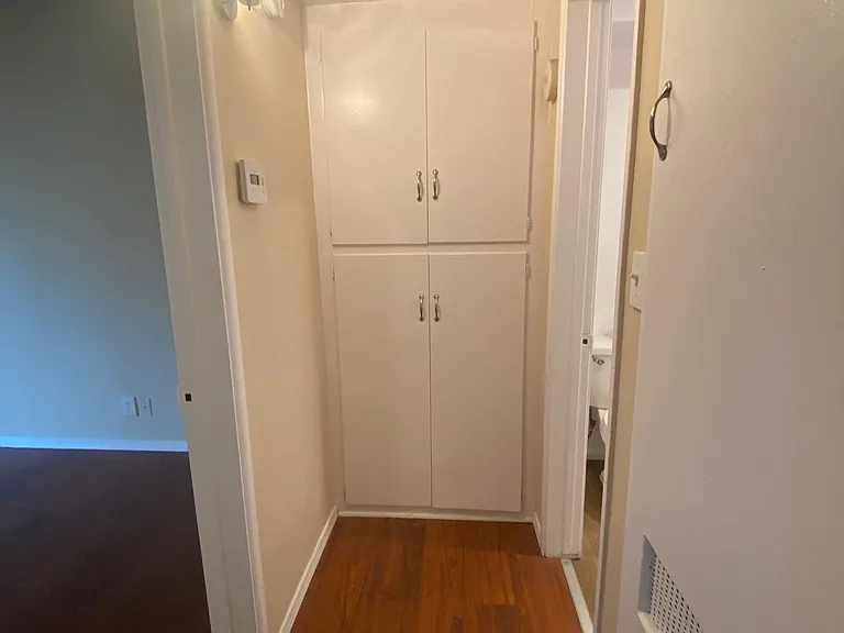 10630 S Crenshaw Blvd #3 — Photo 10