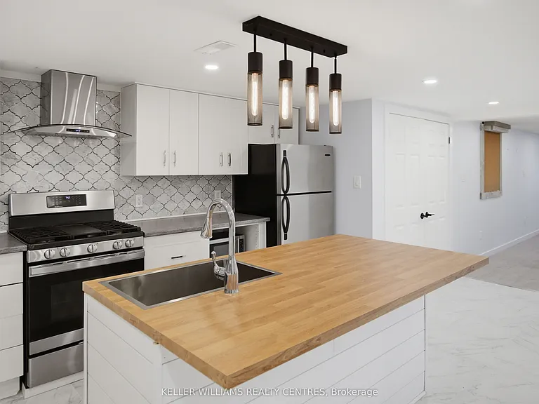 25 Townsend Ave #B — Photo 20