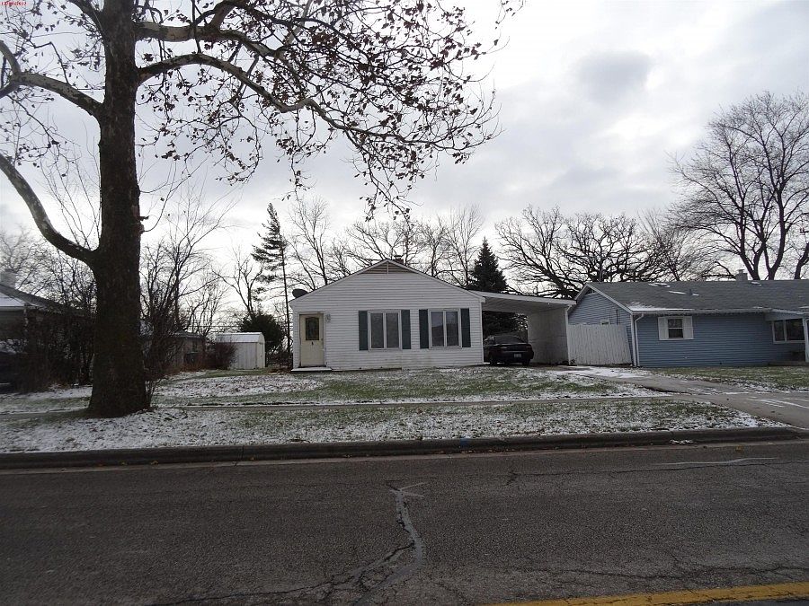 1st image of 5 Golf View Ln