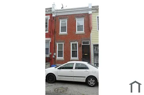 78 E Garfield St Photo 1