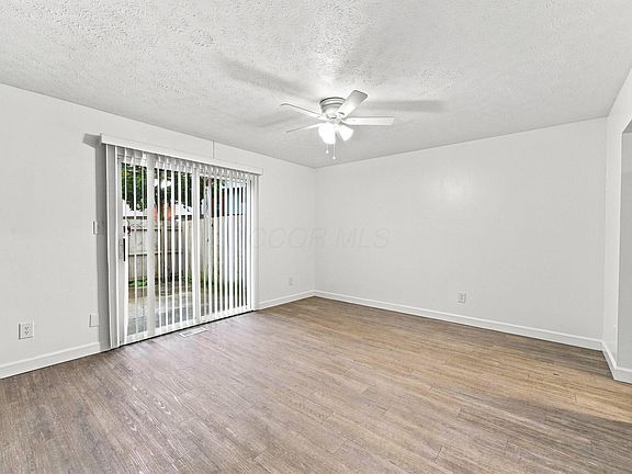 3rd image of 126 Tarryton Ct E #4-D