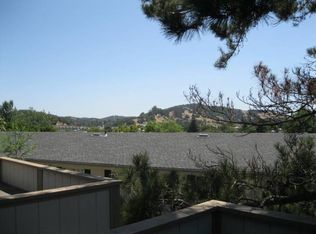 18 Romar Ct APT J, Novato, CA