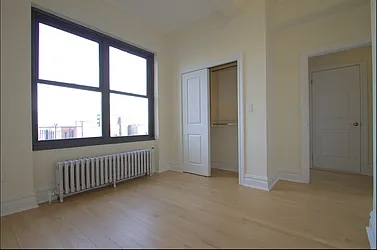 Rented by Manhattan Realty Group