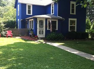 419 W Maple St, Granville, OH 43023