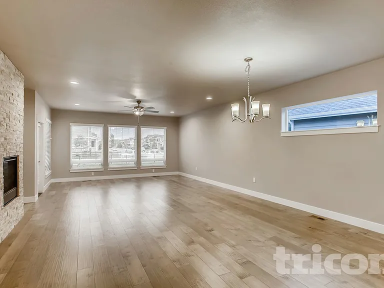 1915 Tidewater Ln — Photo 7