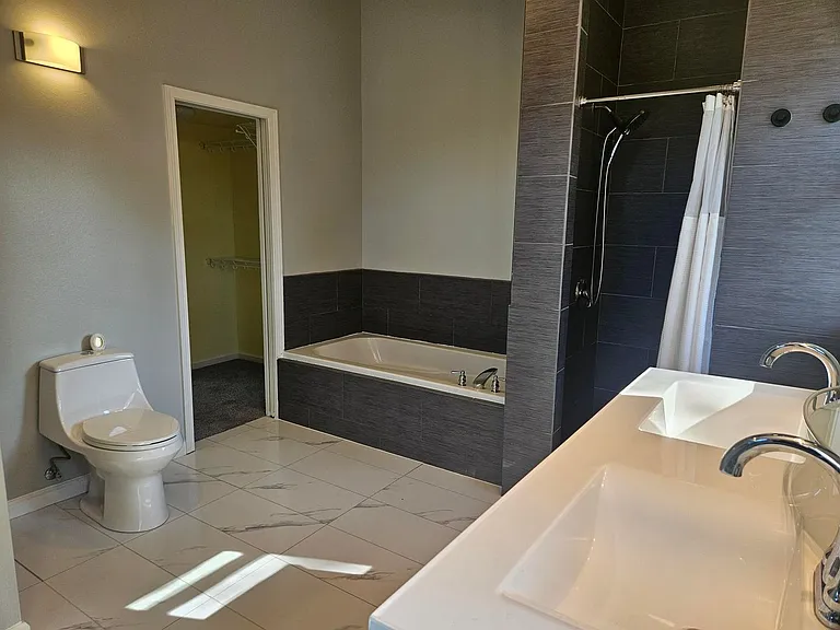 4325 King Ave — Photo 22
