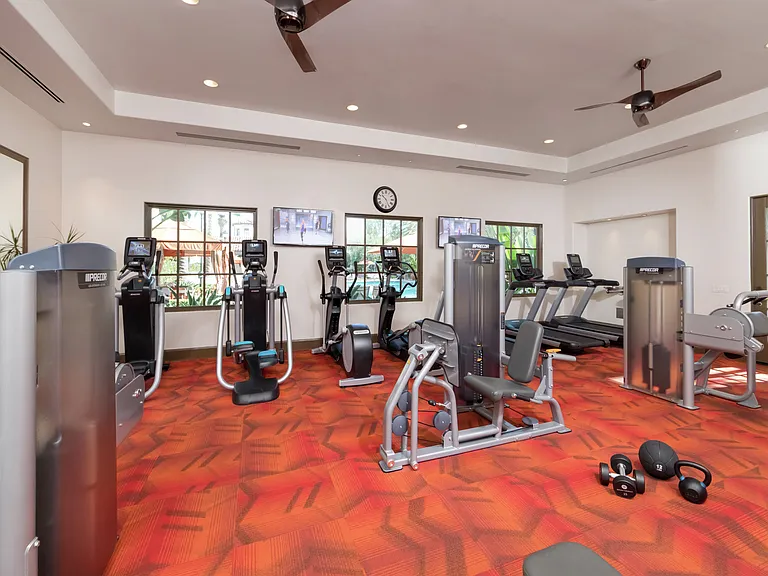 Mirasol Apartment Homes — Photo 14