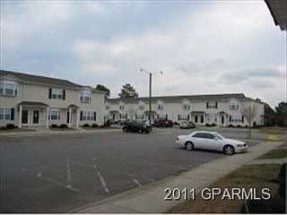 2nd image of 3812 L2 E Vancroft Cir
