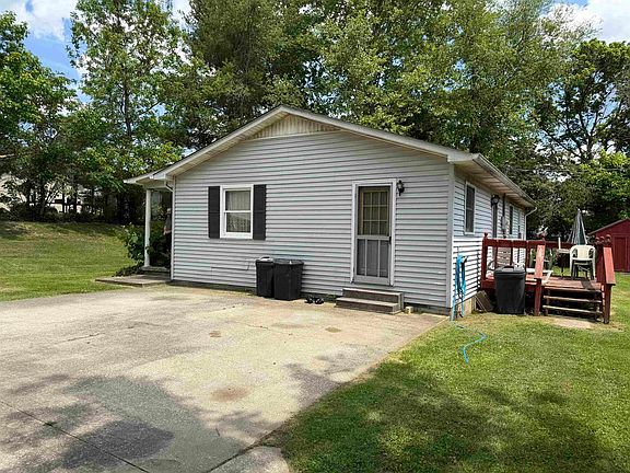 5th image of 119 Embassy Dr
