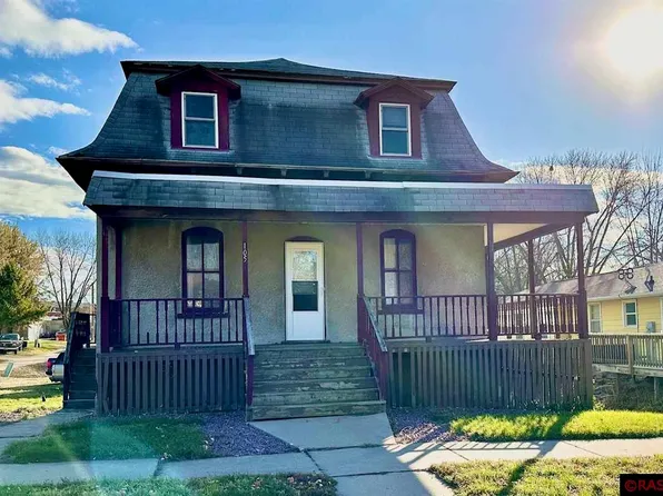 105 W 3rd St, Janesville, MN 56048