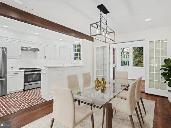 4410 Volta Pl NW, Washington, DC 20007