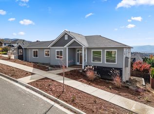 4260 Falcon Ridge Ter, Medford, OR 97504