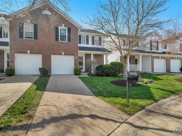 1249 Big Bend Crossing Dr, Valley Park, MO 63088