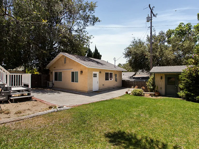 3122 Altura Ave — Photo 11