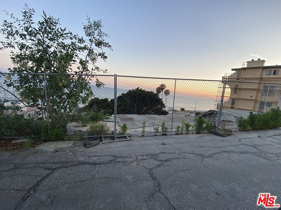 1st image of 21350 Rambla Vis