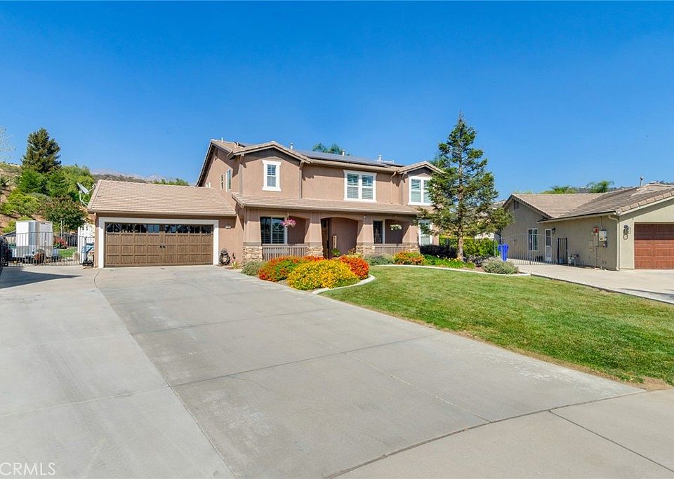 1st image of 13165 Maplewood Dr