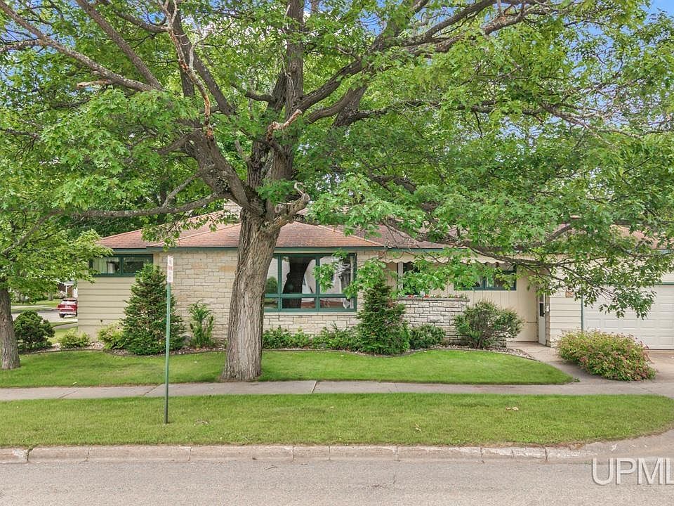 1st image of 1302 Minneapolis Ave