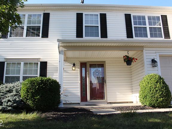 3rd image of 10794 Standish Pl