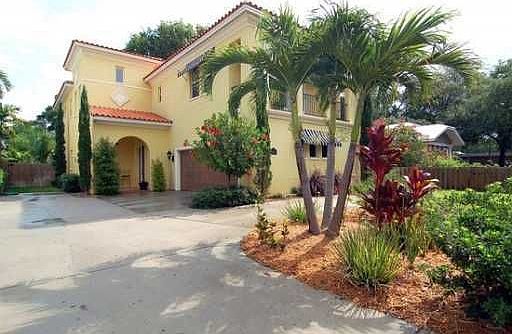 1st image of 3103 W Tambay Ave