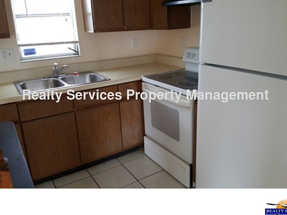 4th image of 1818 S Palmdale Ct
