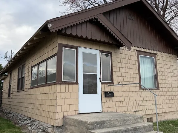 426 5th St, Clarkston, WA 99403