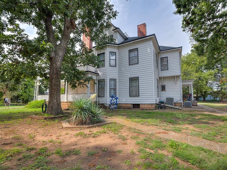 40th image of this home