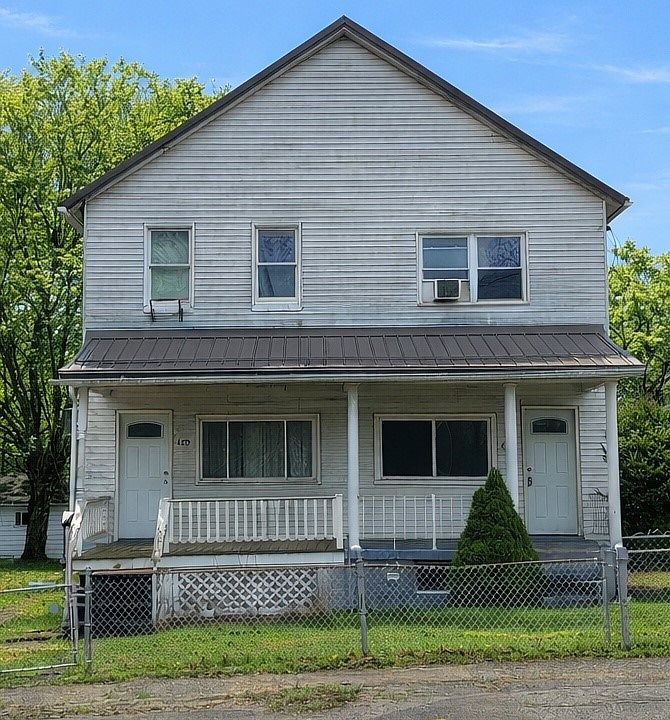 1st image of 458-460 1st St