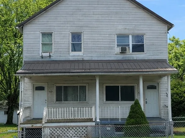 458-460 1st St E, Vestaburg, PA 15368