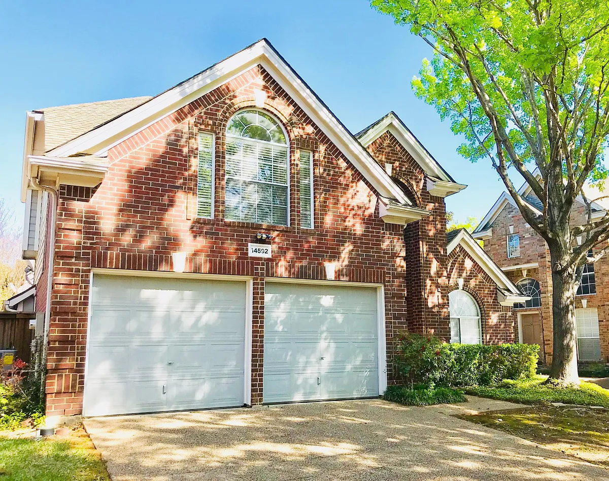 Building Photo - 14592 Camelot Ct