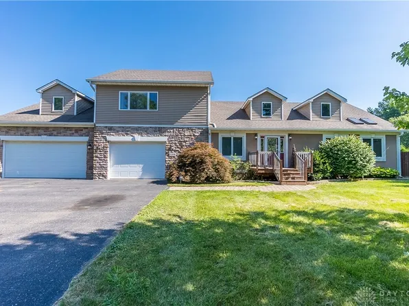 1159 Jackson Rd, Vandalia, OH 45377