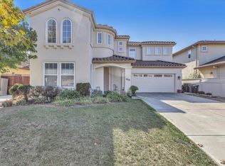 1879 Lancashire Dr, Salinas, CA 93906